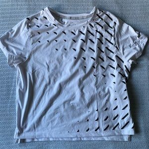 Nike Cropped Tee